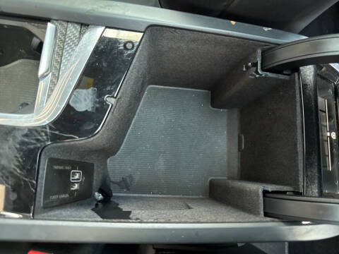 2019 Volvo XC90 T5 R-Design