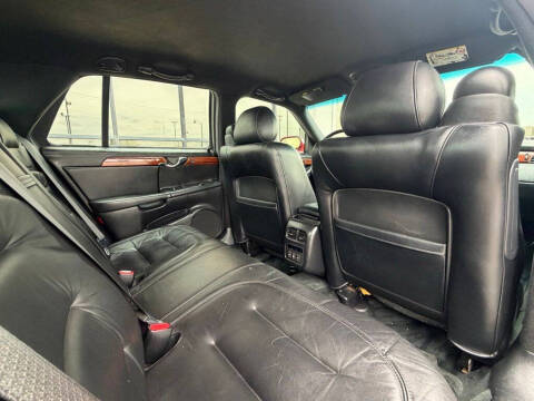 2003 Cadillac DeVille