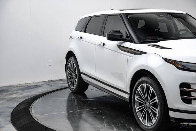 2024 Land Rover Range Rover Evoque P250 Dynamic SE