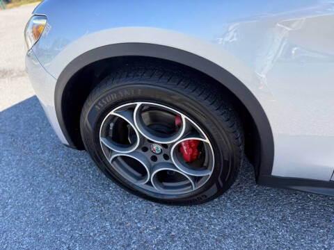 2018 Alfa Romeo Stelvio Sport