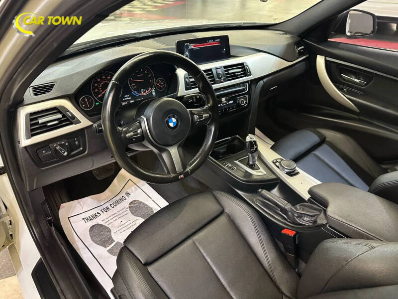 2016 BMW 3 Series 320i