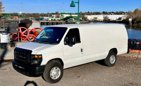 2011 Ford E-Series E-350 SD