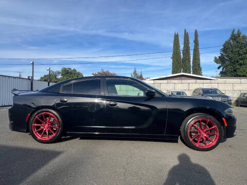 2018 Dodge Charger SXT