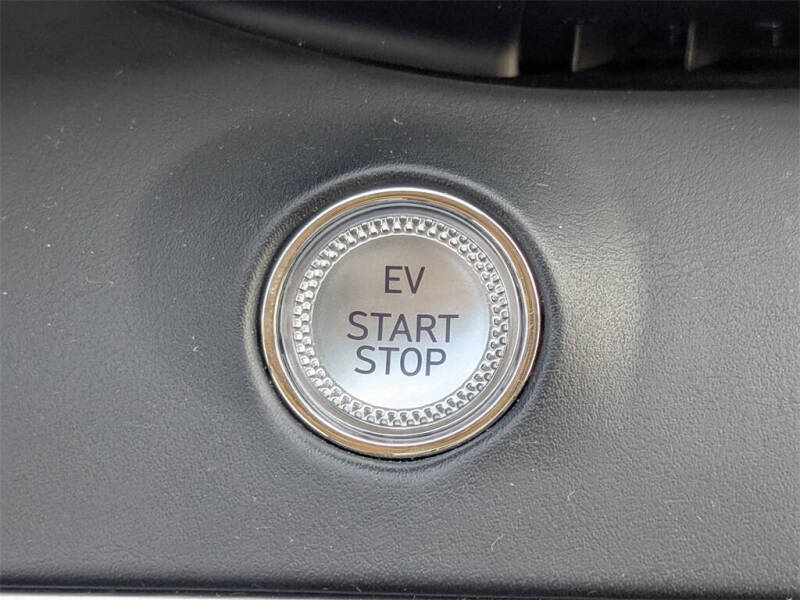 2023 Genesis Electrified GV70