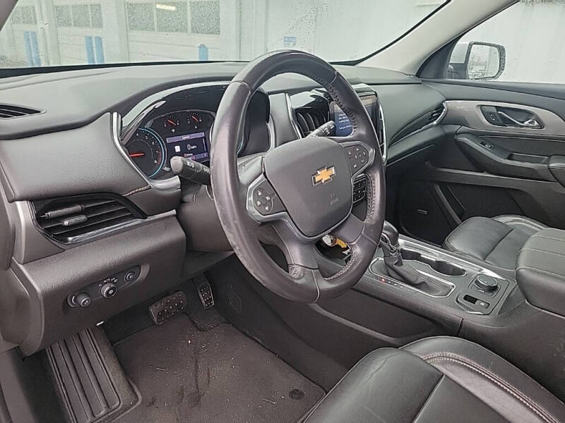 2021 Chevrolet Traverse LT Leather