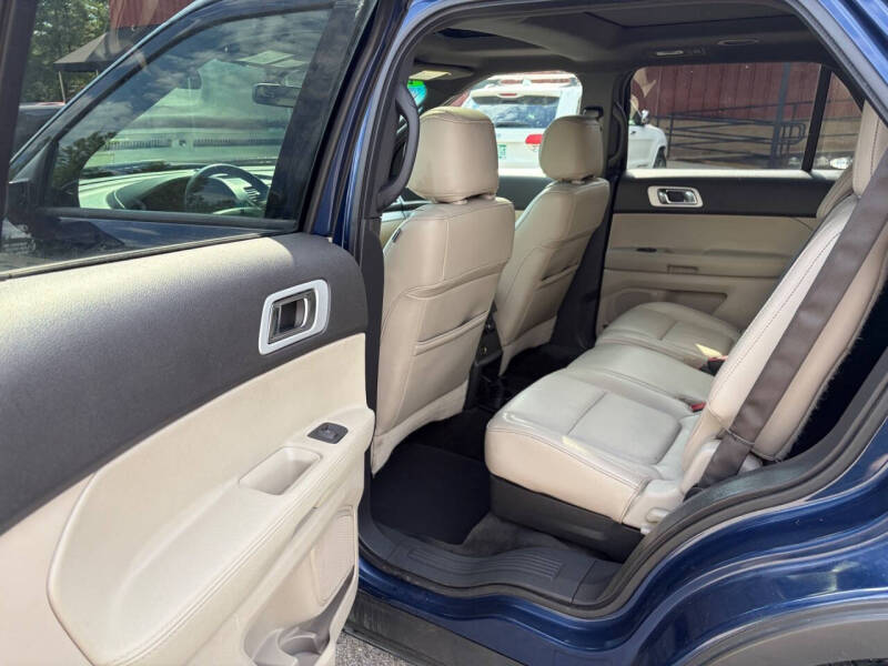 2012 Ford Explorer XLT