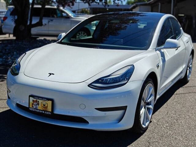2019 Tesla Model 3 Mid Range