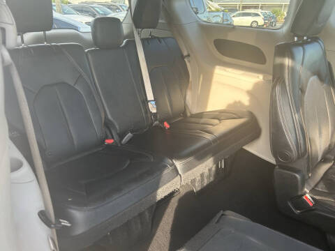 2019 Chrysler Pacifica Touring L