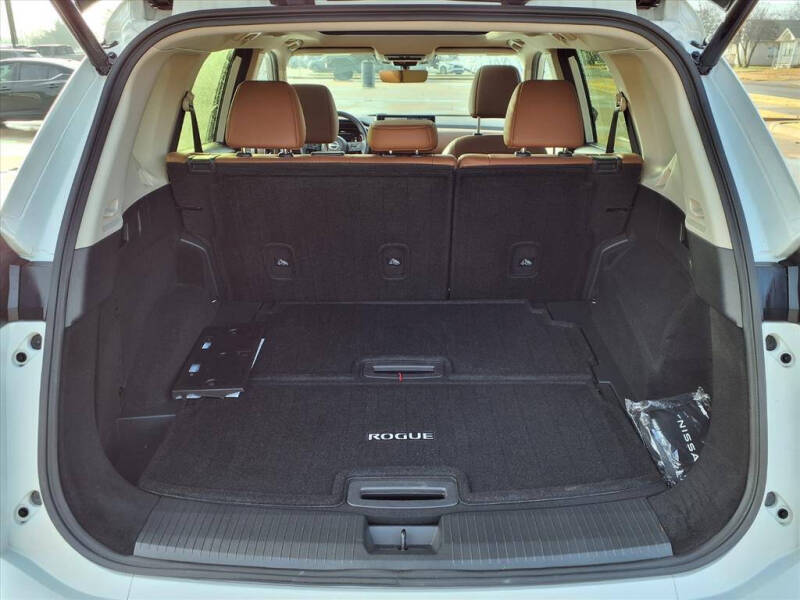 2024 Nissan Rogue Platinum