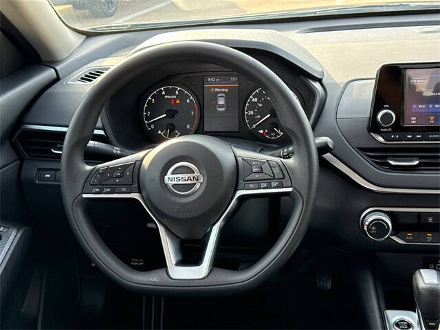 2022 Nissan Altima 2.5 S