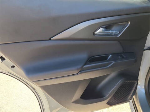 2026 Chevrolet Equinox EV LT 1