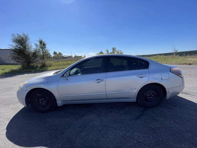 2007 Nissan Altima for sale at Twin Cities Auctions in Elk River, MN