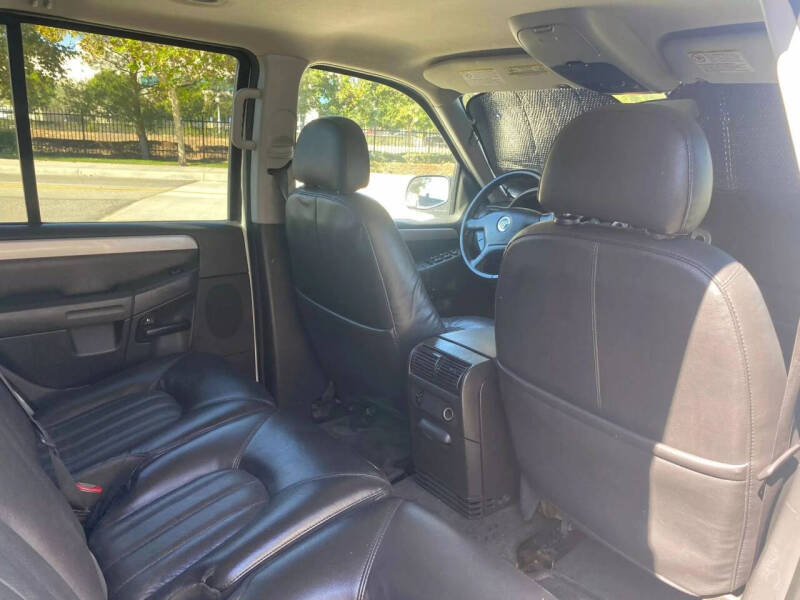 2004 Mercury Mountaineer