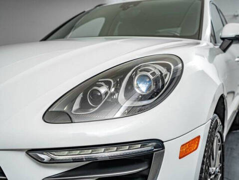 2018 Porsche Macan