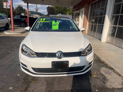 2017 Volkswagen Golf TSI SEL