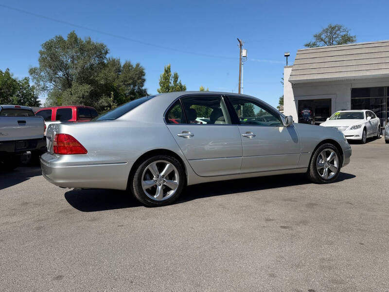 2003 Lexus LS 430