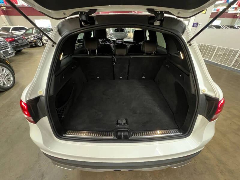 2017 Mercedes-Benz GLC GLC 300