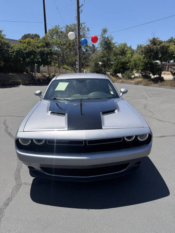 2016 Dodge Challenger SXT