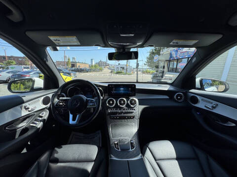 2020 Mercedes-Benz GLC GLC 300