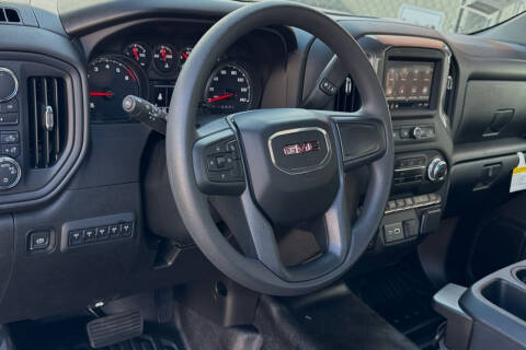 2024 GMC Sierra 2500HD Pro