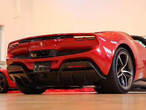 2024 Ferrari 296 GTS