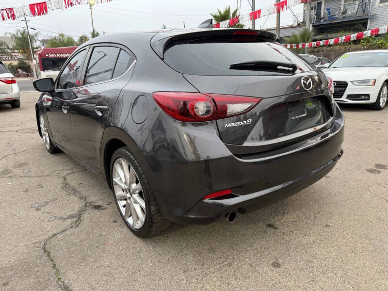 2017 Mazda MAZDA3 Grand Touring