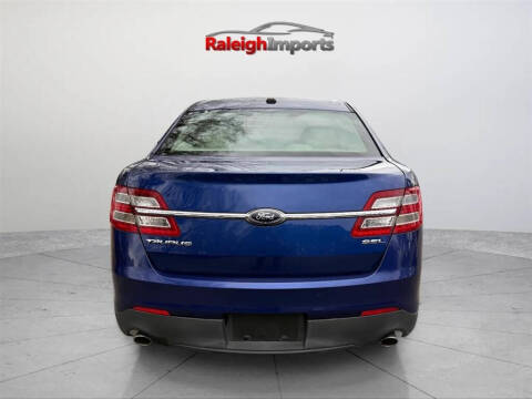 2013 Ford Taurus SEL