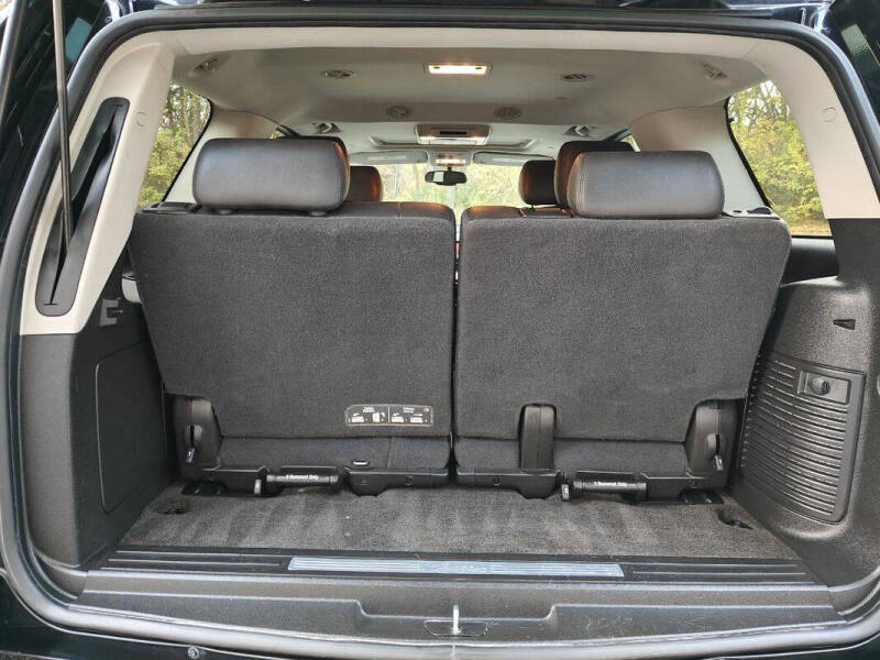 2014 Cadillac Escalade Luxury