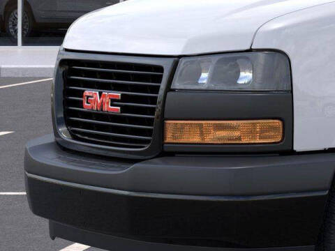 2025 GMC Savana 2500