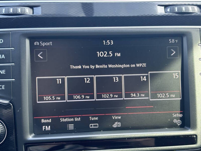 2017 Volkswagen Golf GTI S