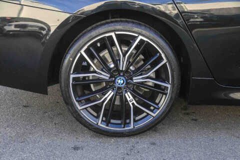 2023 BMW 5 Series 530e