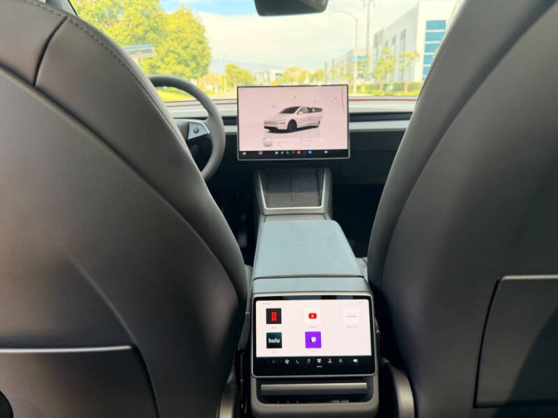 2026 Tesla Model Y Long Range