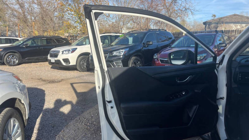 2020 Subaru Outback Premium