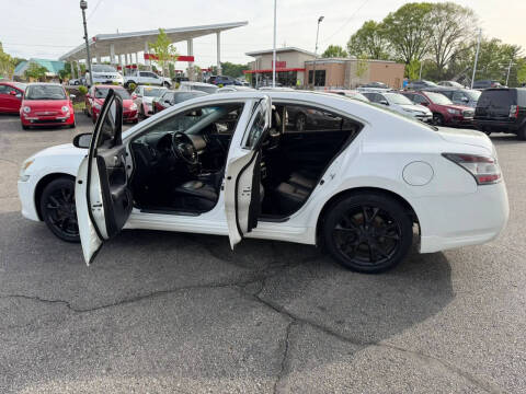 2012 Nissan Maxima
