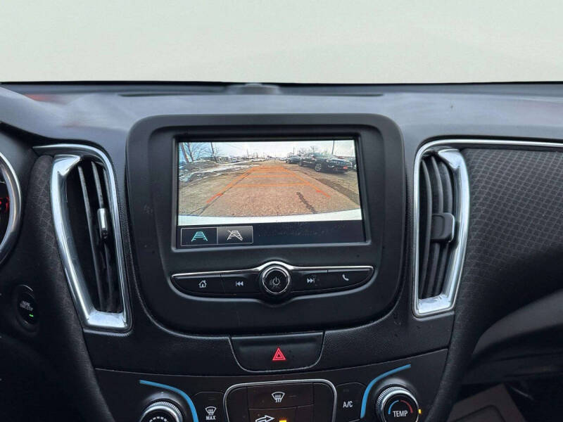 2017 Chevrolet Malibu LT