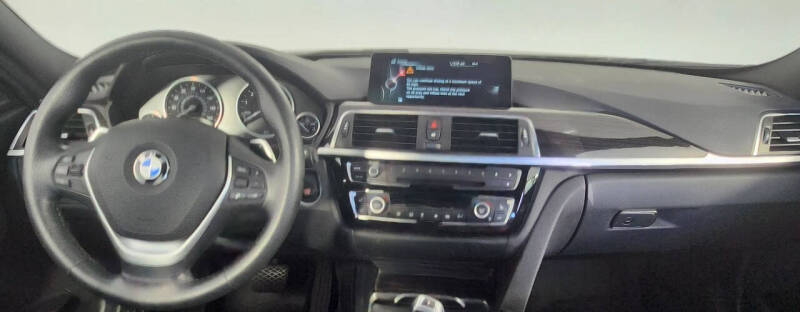 2016 BMW 3 Series 330e