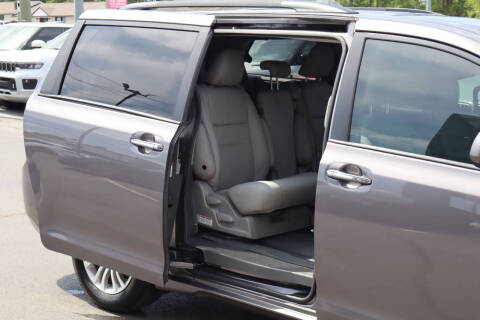 2017 Toyota Sienna