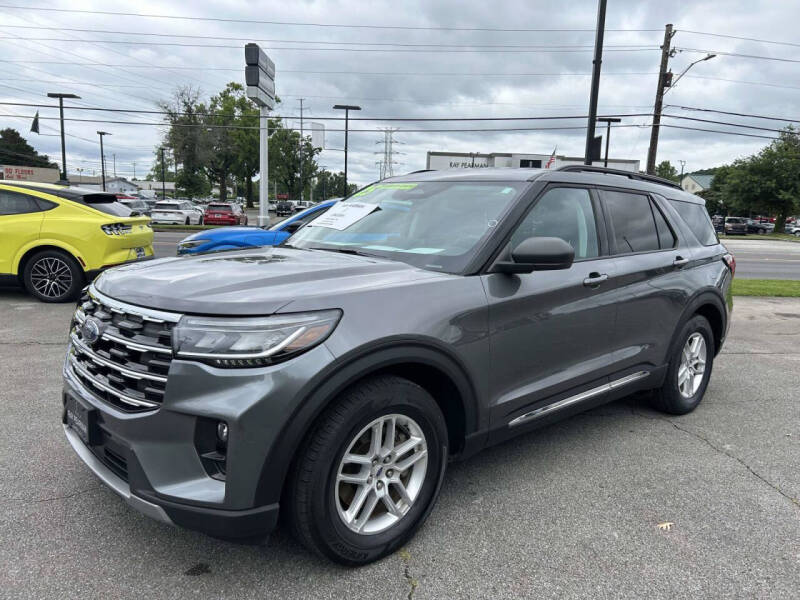 2025 Ford Explorer Active
