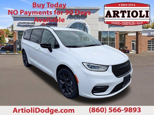 2026 Chrysler Pacifica Select