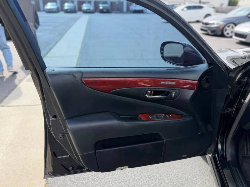 2007 Lexus LS 460 L