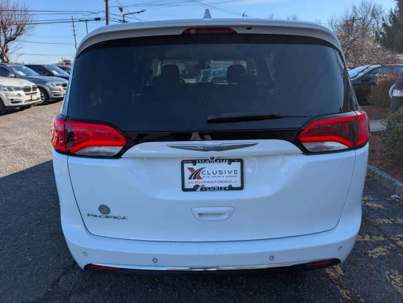 2018 Chrysler Pacifica Touring Plus