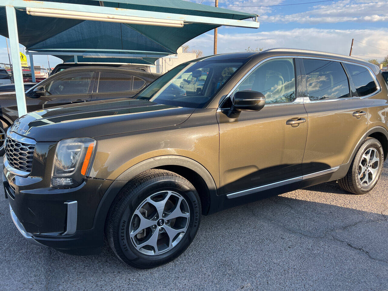 Gray 2020 Kia Telluride EX EX 4dr SUV 1