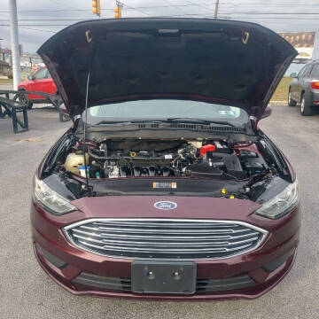 2017 Ford Fusion SE