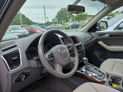 2012 Audi Q5 3.2 quattro Premium Plus