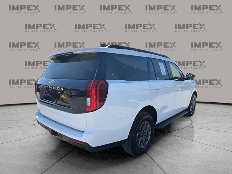 2025 Ford Expedition Active