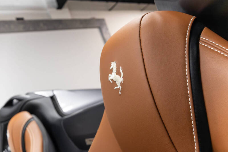 2021 Ferrari 812 GTS