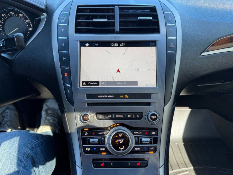 2017 Lincoln MKZ Select