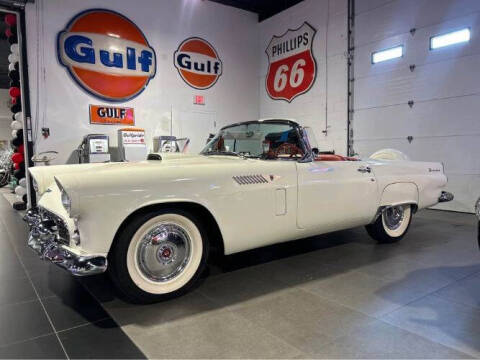 1956 Ford Thunderbird