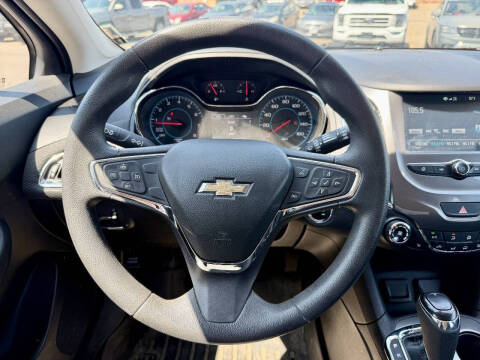 2017 Chevrolet Cruze LT Auto