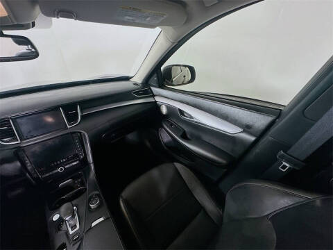 2022 Infiniti QX50 Essential